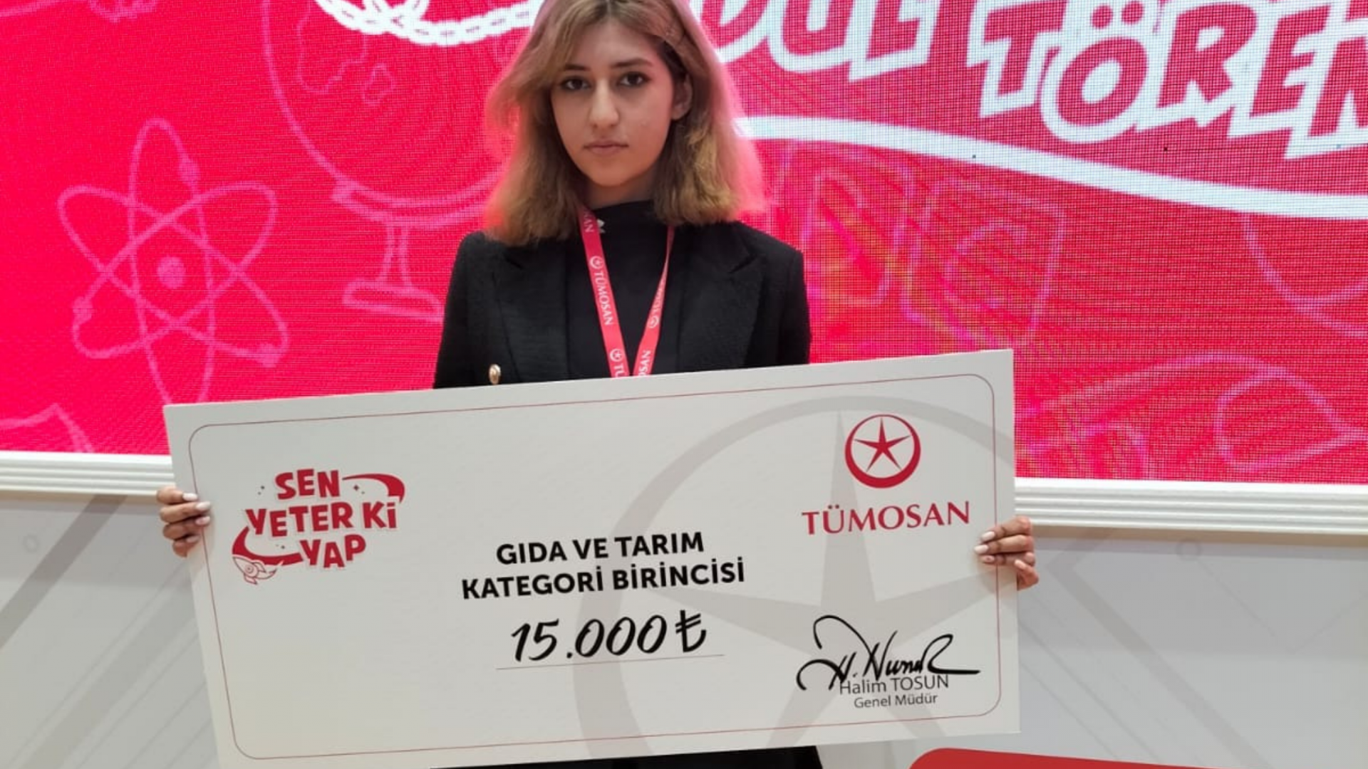TÜMOSAN Yarışmasında Türkiye Birincisi Rümeysa ŞANCI