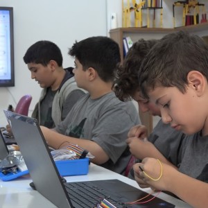 alt_1Şanlıurfa Çamlıca Koleji