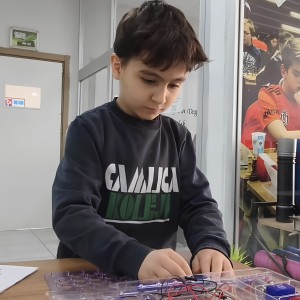 alt_1Şanlıurfa Çamlıca Koleji