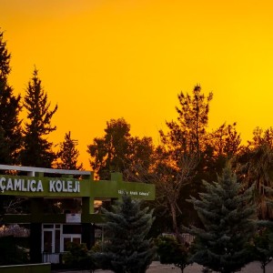 alt_1Şanlıurfa Çamlıca Koleji