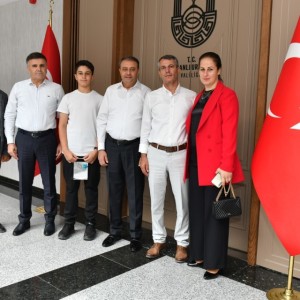 alt_1Şanlıurfa Çamlıca Koleji